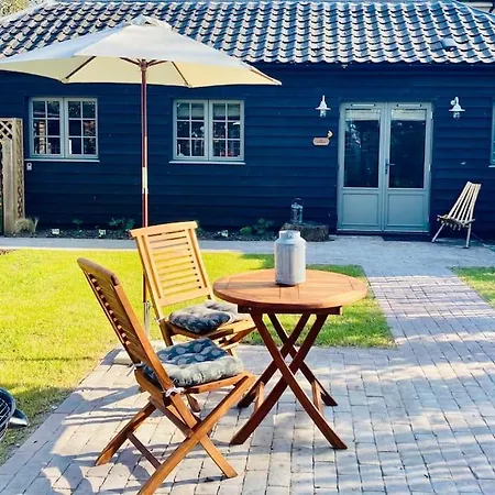 The Beekeepers - Homely Luxurious Self Catering Diss Exterior photo