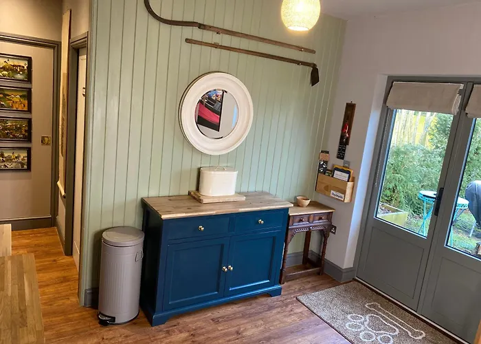 The Beekeepers - Homely Luxurious Self Catering