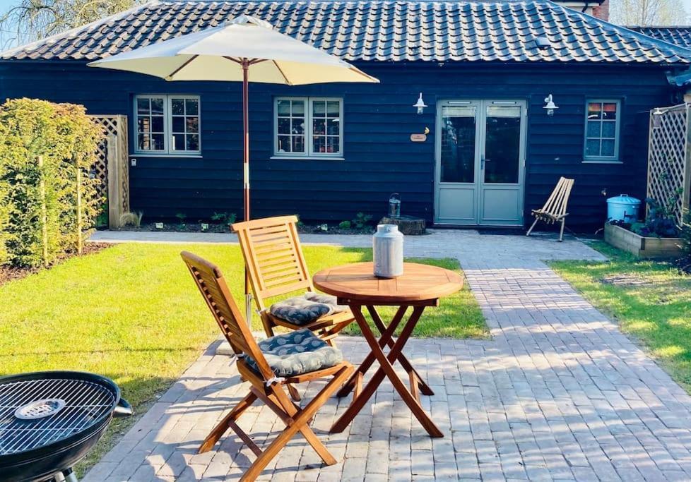 The Beekeepers - Homely Luxurious Self Catering Diss