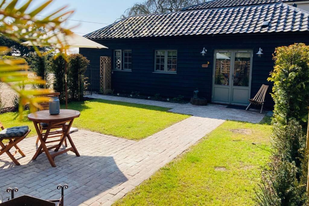 The Beekeepers - Homely Luxurious Self Catering *