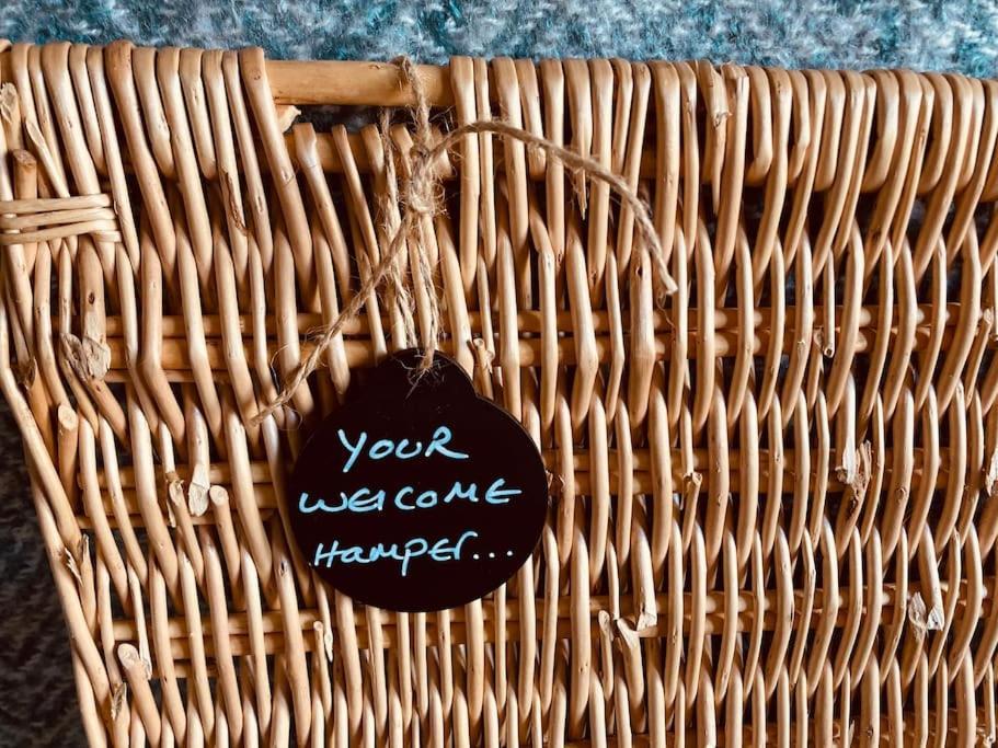 The Beekeepers - Homely Luxurious Self Catering Holiday home *